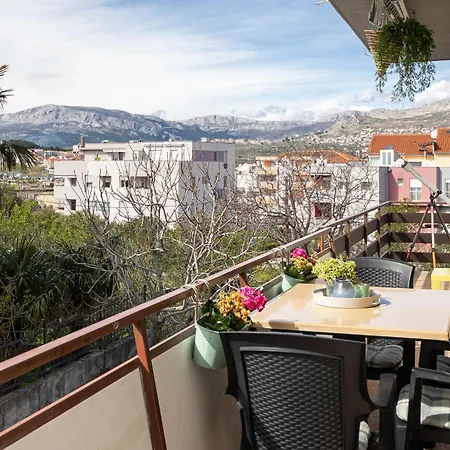 Appartement Pet Friendly In With Wifi Podstrana